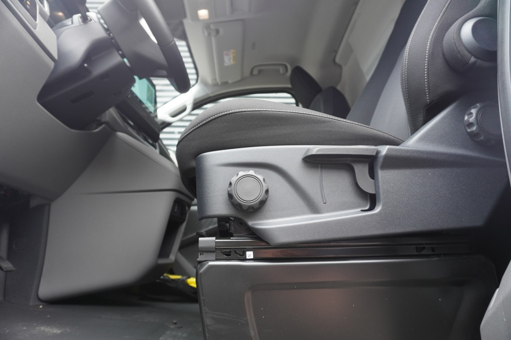 Volkswagen e-Transporter 34 L2H1 Bulli 218 pk AUT., Climatronic, Alarm, 17 Lichtmetalen velgen, Achterdeuren zonder ruit 12
