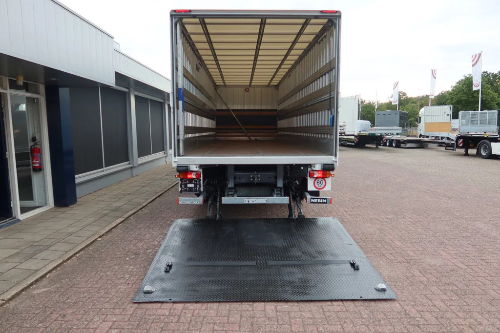 Volvo Bak + Dhollandia klep 2000 Kg 20