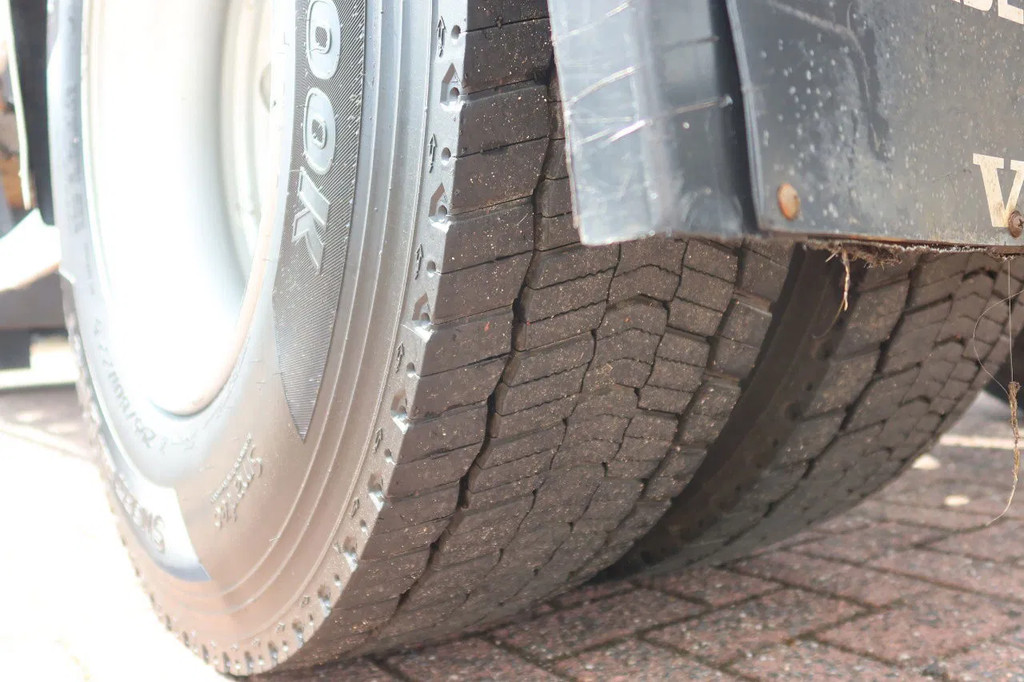 Volvo FE 280 Container / Kabelsysteem H.T.S Kabel, 15 ton, 575 cm 6 Cilinder 12