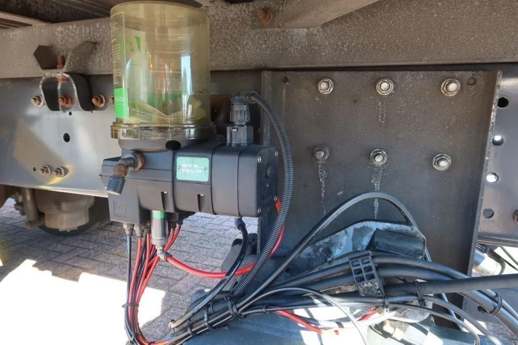 Volvo FE 250 FE 250 Bak + klep E6 12