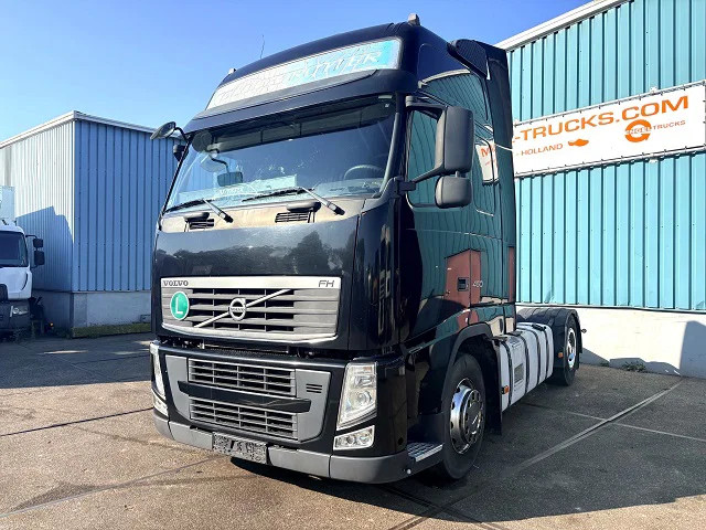 Volvo FH 460 GLOBETROTTER-XL (12+2 GEARS MANUAL GEARBOX / EURO 5 / VBI-BRAKE / 2x DIESEL TANK / FRIDGE UNDER BED / ETC.)