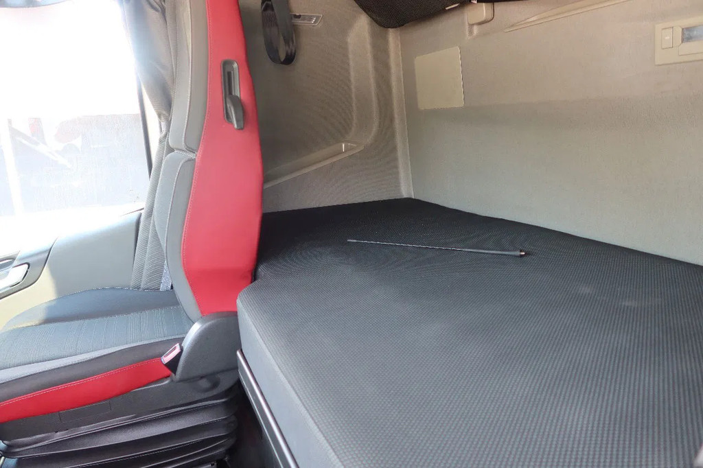 Volvo FH 460 Voith Retarder Standklima, Iparkcool 7