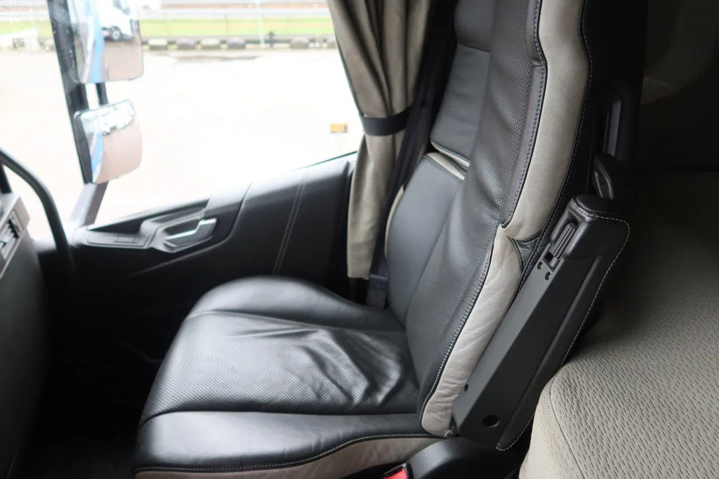 Volvo FH 540 XL Full air, Dual clutch, dynamic steering. 10