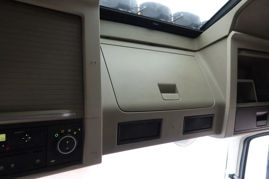 Volvo FH 540 XL Full air, Dual clutch, dynamic steering. 8