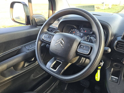 Citroën BERLINGO 1.4 XL 130 AUT.  34 dkm. foto 10