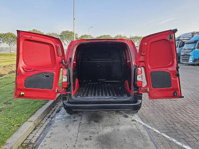 Citroën BERLINGO 1.4 XL 130 AUT.  34 dkm. foto 12
