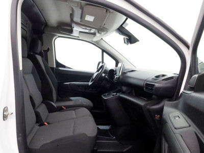 Citroën Berlingo 1.2 PureTech 110pk Benzine Automaat Airco/Navi/3Pers. 06-2020 foto 3