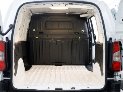 Citroën Berlingo 1.2 PureTech 110pk Benzine Automaat Airco/Navi/3Pers. 06-2020 foto 5