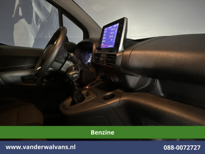 Citroën Berlingo 1.2 PureTech 110pk L1H1 Benzine Euro6 Airco | 3-Zits | Navigatie | Apple Carplay | Android Auto | Cruisecontrol Parkeersensoren, Bijrijdersbank foto 15