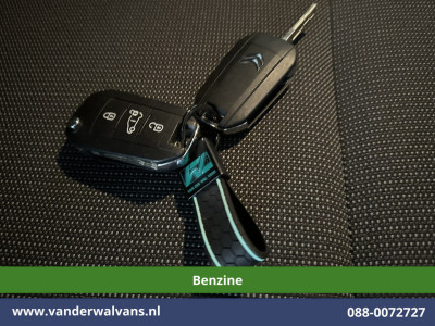 Citroën Berlingo 1.2 PureTech 110pk L1H1 Benzine Euro6 Airco | 3-Zits | Navigatie | Apple Carplay | Android Auto | Cruisecontrol Parkeersensoren, Bijrijdersbank foto 17