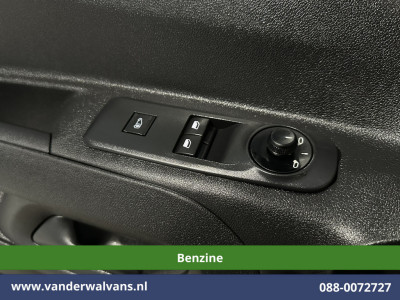 Citroën Berlingo 1.2 PureTech 130pk Automaat Benzine L1H1 Euro6 Airco | 3-Zits | Navigatie | Camera | Cruisecontrol Apple Carplay, Android Auto, Parkeersensoren, Bijrijdersbank foto 16