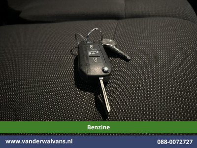 Citroën Berlingo 1.2 PureTech 131pk Automaat **Benzine** L1H1 Euro6 Airco | 3-Zits | Navigatie | Camera | Apple carplay android auto, cruisecontrol, parkeersensoren foto 17