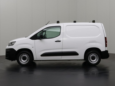 Citroën Berlingo 1.2 PureTech Benzine | 3-Persoons | Airco | Cruise | Camera | Multimedia foto 12