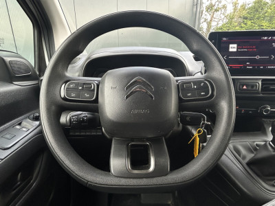 Citroën Berlingo 1.5 BlueHDI 102 PK / L2H1 / 1e EIG. / AIRCO / CRUISE / NAVI / CAMERA / BLUETOOTH / 3-ZITS / ALUCA INRICHTING / IMPERIAAL / TREKHAAK foto 10