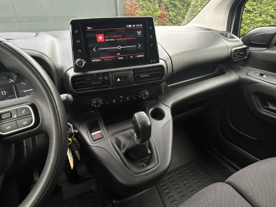 Citroën Berlingo 1.5 BlueHDI 102 PK / L2H1 / 1e EIG. / AIRCO / CRUISE / NAVI / CAMERA / BLUETOOTH / 3-ZITS / ALUCA INRICHTING / IMPERIAAL / TREKHAAK foto 13