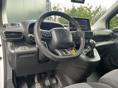 Citroën Berlingo 1.5 BlueHDI 102 PK / L2H1 / 1e EIG. / AIRCO / CRUISE / NAVI / CAMERA / BLUETOOTH / 3-ZITS / ALUCA INRICHTING / IMPERIAAL / TREKHAAK foto 6