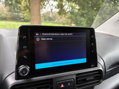 Citroën Berlingo 1.5 BlueHDI|131PK|NAP|AUTOMAAT|Distributieriem vv|achteruitrijcamera|apple CarPlay|cruise|parkeersensoren|airco foto 17