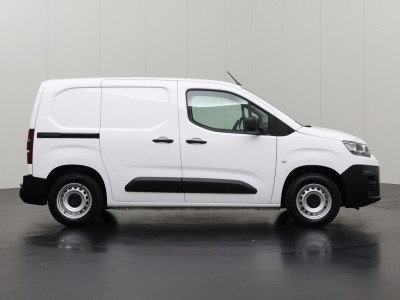 Citroën Berlingo 1.5BlueHDI Club | 3-Zits | Navigatie | Multimedia | Airco | Cruise | Trekhaak foto 13