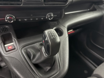 Citroën Berlingo 1.5BlueHDI Club | 3-Zits | Navigatie | Multimedia | Airco | Cruise | Trekhaak foto 16