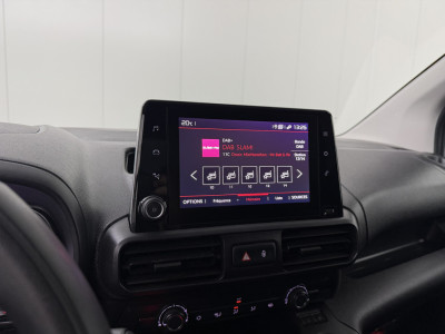 Citroën Berlingo 1.5BlueHDI Club | 3-Zits | Navigatie | Multimedia | Airco | Cruise | Trekhaak foto 17