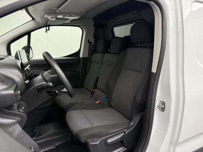 Citroën Berlingo 1.5BlueHDI Club | 3-Zits | Navigatie | Multimedia | Airco | Cruise | Trekhaak foto 20