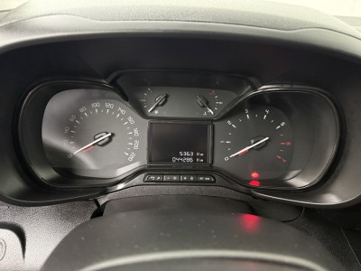 Citroën Berlingo 1.5BlueHDI Club | 3-Zits | Navigatie | Multimedia | Airco | Cruise | Trekhaak foto 9