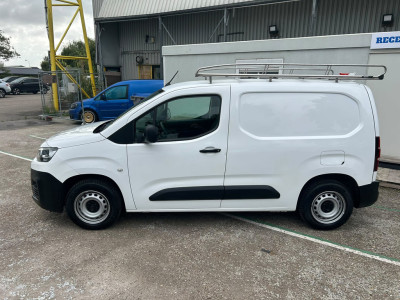 Citroën Berlingo 1.5 BlueHDI Control foto 2