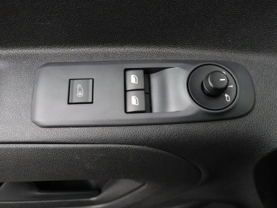 Citroën Berlingo 1.5BlueHDI Control | Camera | Airco | Betimmering | Trekhaak foto 8