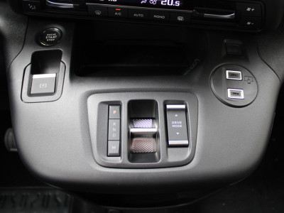 Citroën Berlingo 1.5 BlueHDi 130PK EAT8 Automaat L1 Achteruitrijcamera, Keyless Entry & Start, Parkeersensoren Achter, Aple Carplay, Android Auto foto 20
