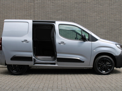 Citroën Berlingo 1.5 BlueHDi 130PK EAT8 Automaat L1 Achteruitrijcamera, Keyless Entry & Start, Parkeersensoren Achter, Aple Carplay, Android Auto foto 4