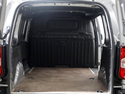Citroën Berlingo 1.5 BlueHDi 130pk Automaat Airco/Navi/Carplay 06-2023 foto 5