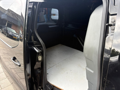 Citroën Berlingo 1.6 BlueHDI 100 Business Economy S&S|EURO6|NAP|AUTOMAAT|airco|cruise|radio|drie zitplaatsen foto 10