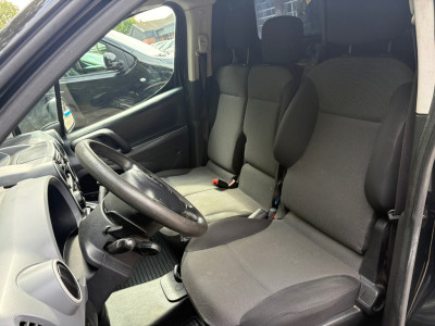 Citroën Berlingo 1.6 BlueHDI 100 Business Economy S&S|EURO6|NAP|AUTOMAAT|airco|cruise|radio|drie zitplaatsen foto 12