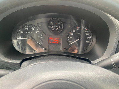 Citroën Berlingo 1.6 BlueHDI 75 Business / 2019 /EURO6 / AIRCO / 3ZITS /149.508 KM NAP  NAVIGATIE / PDC / APK 4-5-2027 / foto 11