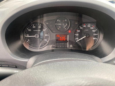 Citroën Berlingo 1.6 BlueHDI 75 Club / Euro6 / 115.976 KM NAP / Airco / 3Zits / APK 17-9-2027 / Airbag / Elek ramen / foto 8