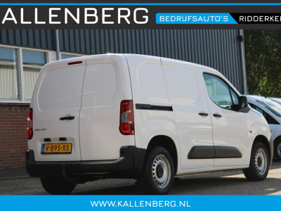 Citroën Berlingo 1.6 BlueHDI Club / App connect / Cruise / Trekhaak / 3 zits foto 2
