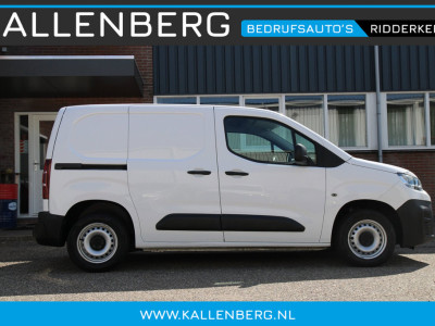 Citroën Berlingo 1.6 BlueHDI Club / App connect / Cruise / Trekhaak / 3 zits foto 6