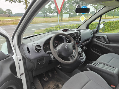 Citroën Berlingo 1.6 HDI 500 Comfort BJ 2015 foto 3