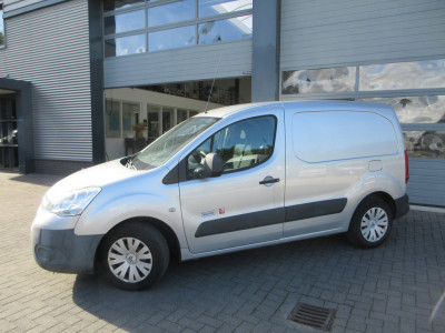 Citroën Berlingo 1.6 e-HDI, Euro 5, 90pk, Airco, 3-Zits. foto 3