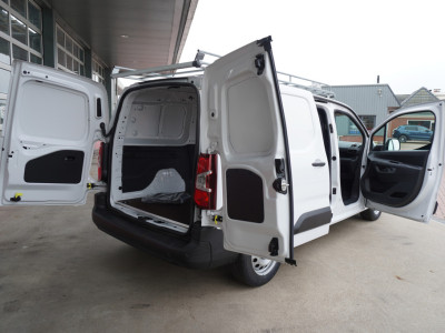 Citroën Berlingo BlueHDi L2 130PK S&S 3 Zits nr. V052 | Airco | Camera | Navi | Cruise foto 4