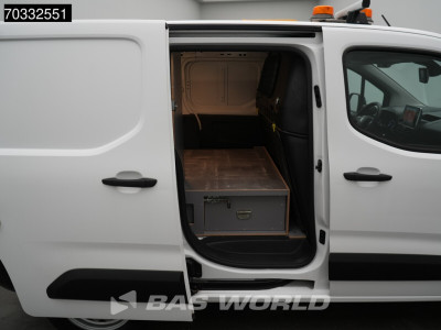 Citroën Berlingo 130pk Automaat Benzine Navi Camera CarPlay Inbouw Airco Cruise Airco Cruise control foto 9