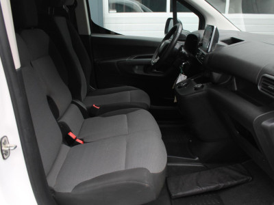 Citroën Berlingo bestel 1.2 puretech 130 pk Automaat | 3 zits | navi | Marge foto 5
