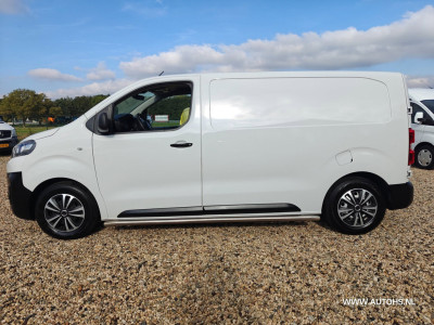 Citroën JUMPY 1.5 BlueHDI 102 PK Lengte 2 , Euro 6 , 1e Eig. camera , navi , cruise , Airco , 4 nw banden , trekhaak foto 2