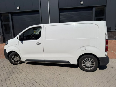 Citroën JUMPY 1.6 BlueHDI 115 Club M S&S/ 2017 / Euro6 / Airco / Cruise Control / MOTOR DEFECT ! ENGINE BROKEN ! foto 2