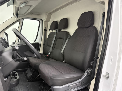 Citroën Jumper 140PK L4H2 Maxi Heavy | Airco | Camera | Cruise | 3-Zits | Betimmering 19