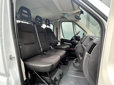 Citroën Jumper 2.2 140 PK EURO 6 / PICK UP / OPEN LAADBAK / 1e EIG. / 40.591 KM !! / 7 PERS. DUBBEL CABINE / 2.5 TONS TREKHAAK / PARKEER SENSOREN foto 5