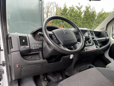 Citroën Jumper 2.2 140 PK EURO 6 / PICK UP / OPEN LAADBAK / 1e EIG. / 40.591 KM !! / 7 PERS. DUBBEL CABINE / 2.5 TONS TREKHAAK / PARKEER SENSOREN foto 7