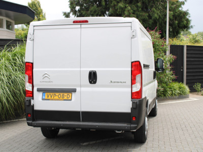 Citroën Jumper 2.2 BlueHDi 120 L1H1 3.0t Cruise Control, Leder Stuurwiel, Climate Control, Audio/Bluetooth, Parkeerhulp achter . foto 4