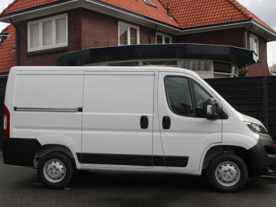 Citroën Jumper 2.2 BlueHDi 120 L1H1 3.0t Cruise Control, Leder Stuurwiel, Climate Control, Audio/Bluetooth, Parkeerhulp achter . foto 7