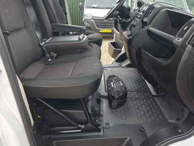 Citroën Jumper 2.2 BlueHDi 120 L1H1 Club , lage km , Apk juni 2027 , Euro 6 , 1e Eig. Mooie bus. foto 20